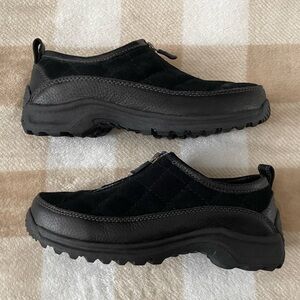 Lands End Leather Quilted Shoe size 7.5 B Black Womens Casual Shoes New in Box
